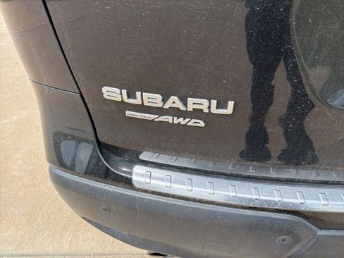 Used 2023 Subaru Ascent Limited w/ Technology Package image 5