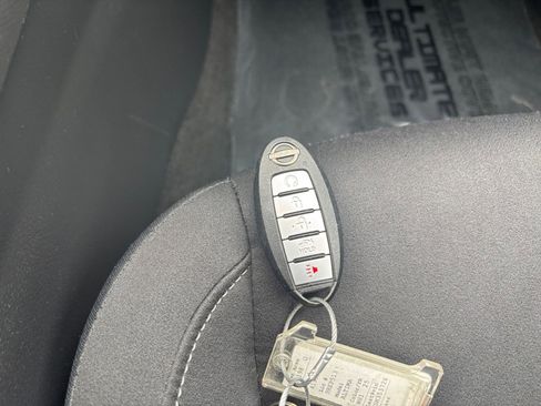 Used 2025 Nissan Altima 2.5 SV image 21