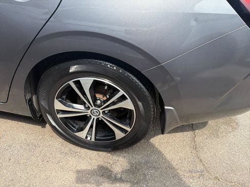 Used 2022 Nissan Sentra SV FWD image 13