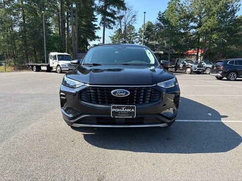 Used 2025 Ford Escape Active FWD image 3