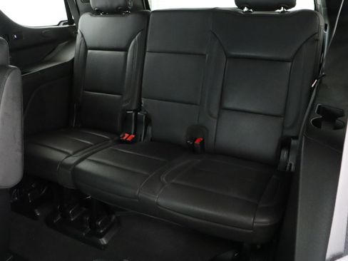 Used 2024 Chevrolet Tahoe Z71 w/ Z71 Off-Road Package AWD/4WD image 34