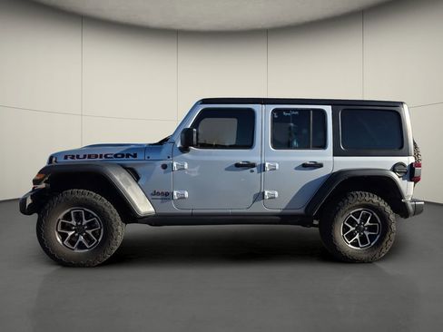 Used 2024 Jeep Wrangler Unlimited Rubicon image 5