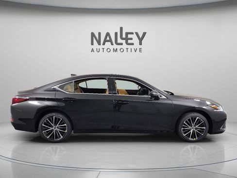 New 2025 Lexus ES 350 w/ Premium Package image 6