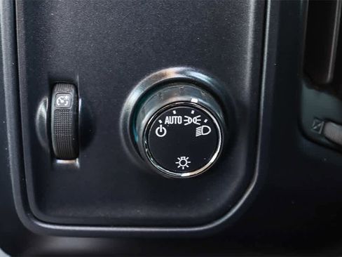 Used 2014 Chevrolet Silverado 1500 W/T w/ Trailering Package image 21