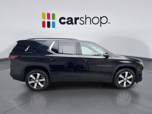 Used 2023 Chevrolet Traverse LT w/ LT Premium Package AWD/4WD image 6