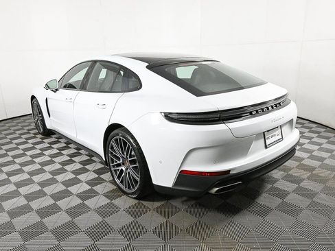 New 2026 Porsche Panamera RWD image 3