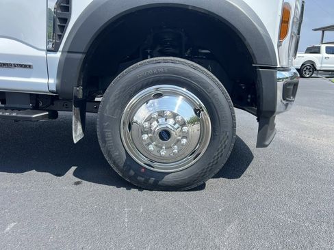New 2025 Ford F450 XL w/ XL Chrome Package image 11