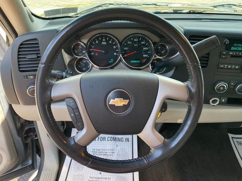 Used 2009 Chevrolet Silverado 1500 LT w/ Power Pack Plus image 13