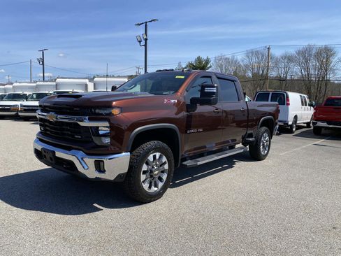 Used 2024 Chevrolet Silverado 2500 LT w/ All Star Edition AWD/4WD image 1