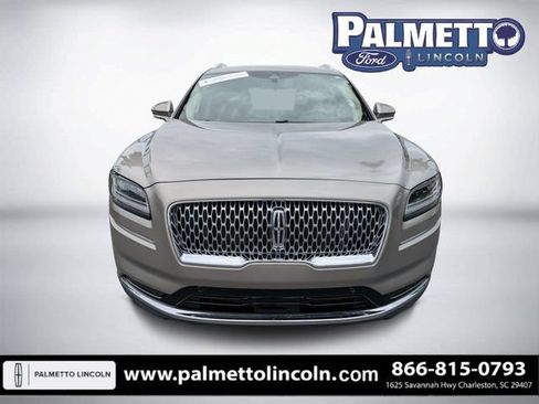 Certified 2023 Lincoln Nautilus Reserve w/ Equipment Group 201A FWD image 9
