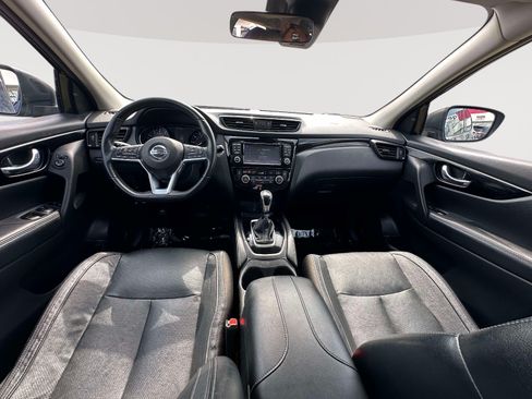 Used 2018 Nissan Rogue Sport SL w/ SL Premium Package AWD/4WD image 7