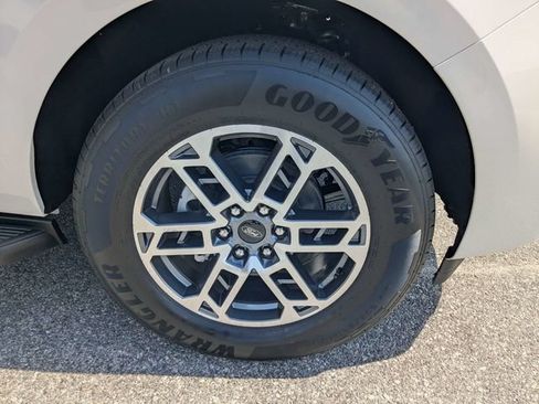 New 2026 Ford Expedition Max Active RWD image 11