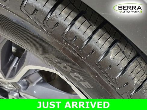 Used 2021 Honda CR-V EX image 12