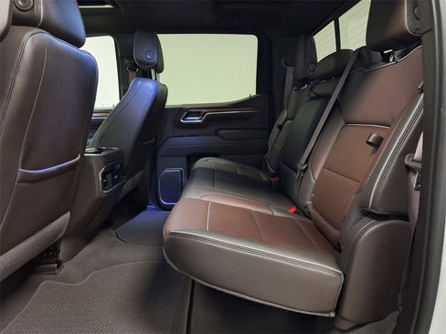 Used 2022 GMC Sierra 1500 Denali w/ Technology Package image 10