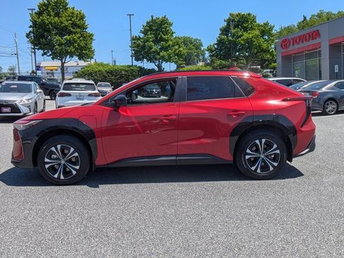 Used 2024 Toyota bZ4X AWD w/ Weather Package image 9