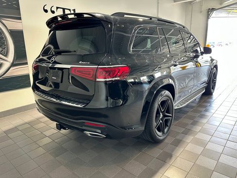 Used 2023 Mercedes-Benz GLS 450 4MATIC image 4