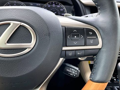 Used 2022 Lexus RX 350 FWD w/ Premium Package image 25