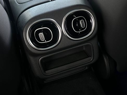 New 2026 Mercedes-Benz GLC 300 image 24