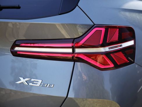 New 2026 BMW X3 xDrive30i w/ Premium Package AWD/4WD image 4