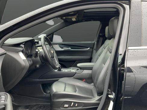 Certified 2024 Cadillac XT5 Premium Luxury AWD/4WD image 25