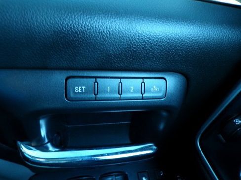 Used 2018 GMC Sierra 1500 SLT w/ SLT Premium Package image 23