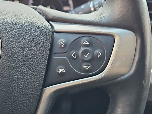 Used 2017 GMC Acadia SLE w/ Driver Alert Package I image 19