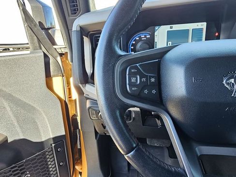 Used 2021 Ford Bronco Wildtrak image 23