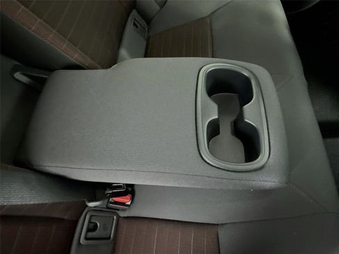 Certified 2023 Toyota Corolla SE image 33