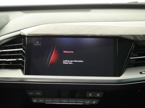 Certified 2023 Audi Q4 e-tron Premium Plus w/ Premium Plus AWD/4WD image 20