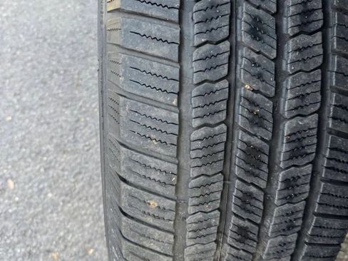 Used 2011 Toyota Tacoma 4x4 Access Cab V6 w/ TRD Sport Pkg image 9