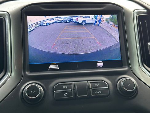 Used 2021 Chevrolet Silverado 1500 LT image 27