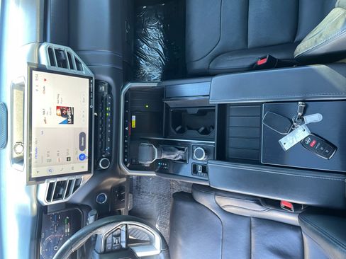 Used 2023 Toyota Tundra Platinum image 15