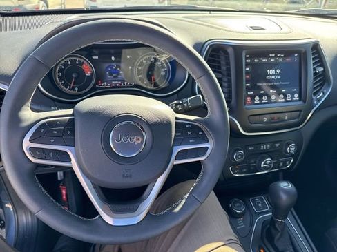 Used 2021 Jeep Cherokee Latitude Lux 80th Anniv w/ Quick Order Package 26U 80TH image 11