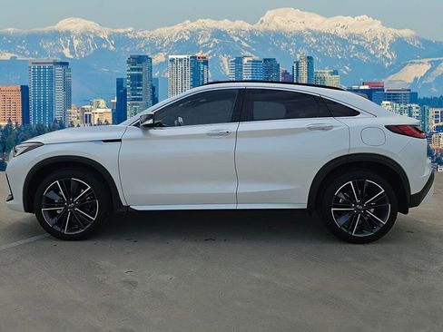 Certified 2025 INFINITI QX55 Luxe w/ Cargo Package image 5