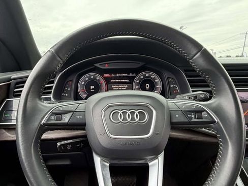 Used 2019 Audi Q8 Prestige w/ Adaptive Chassis Package AWD/4WD image 31