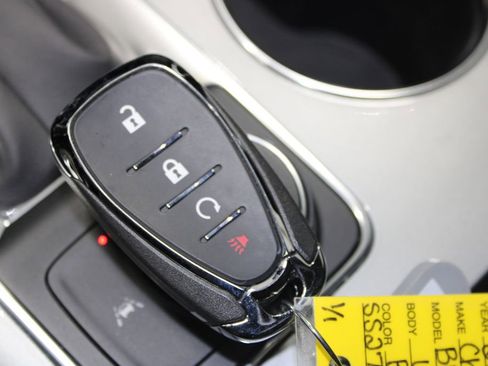 Used 2025 Chevrolet Blazer LT image 45