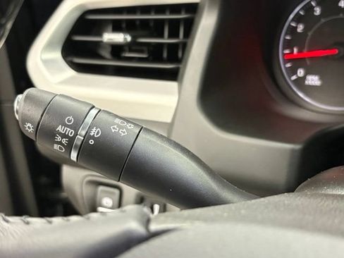 Used 2019 GMC Acadia SLT AWD/4WD image 21