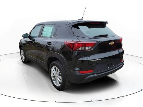 New 2026 Chevrolet TrailBlazer LS image 2