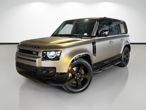 New 2026 Land Rover Defender 110 X-Dynamic SE AWD/4WD image 1