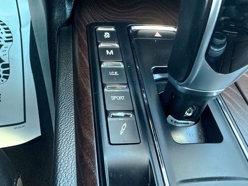 Used 2017 Maserati Ghibli S Q4 image 32