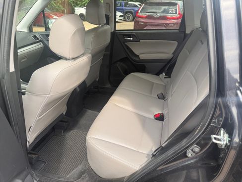 Used 2016 Subaru Forester 2.5i Limited AWD/4WD image 17