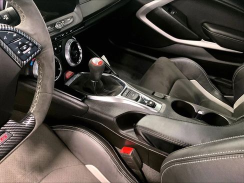 Used 2022 Chevrolet Camaro SS image 20