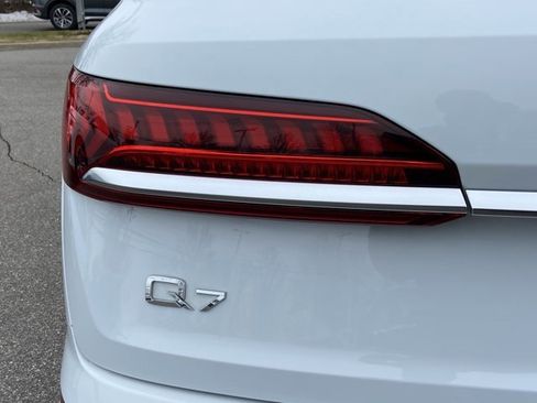 Certified 2023 Audi Q7 3.0T Premium Plus image 33