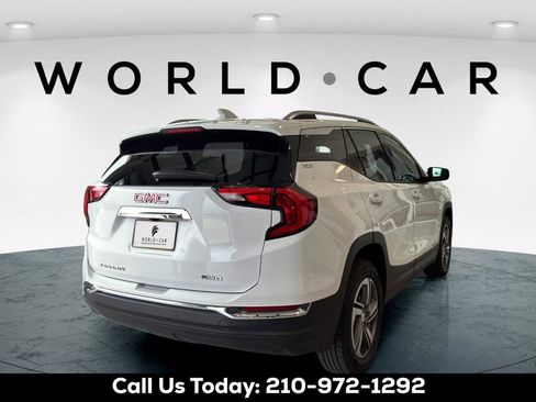 Used 2019 GMC Terrain SLT AWD/4WD image 17