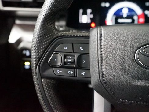 Certified 2024 Toyota Tacoma SR5 image 15