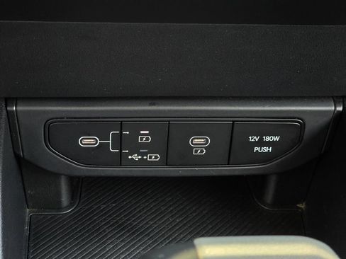 Used 2025 Kia K4 FWD image 23