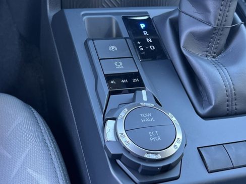 New 2025 Toyota Tacoma SR5 image 42