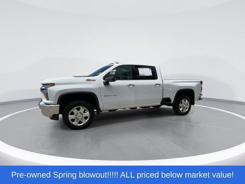 Used 2023 Chevrolet Silverado 2500 LTZ w/ LTZ Convenience Package AWD/4WD image 4