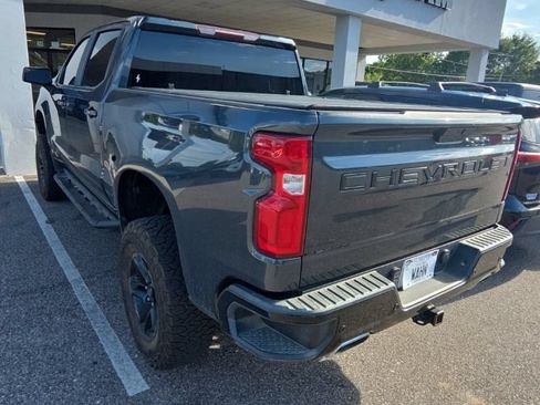 Used 2019 Chevrolet Silverado 1500 LT Trail Boss w/ Convenience Package AWD/4WD image 3