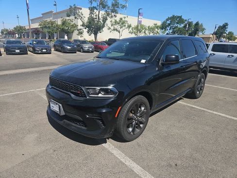 Used 2021 Dodge Durango GT w/ Blacktop Package RWD image 1